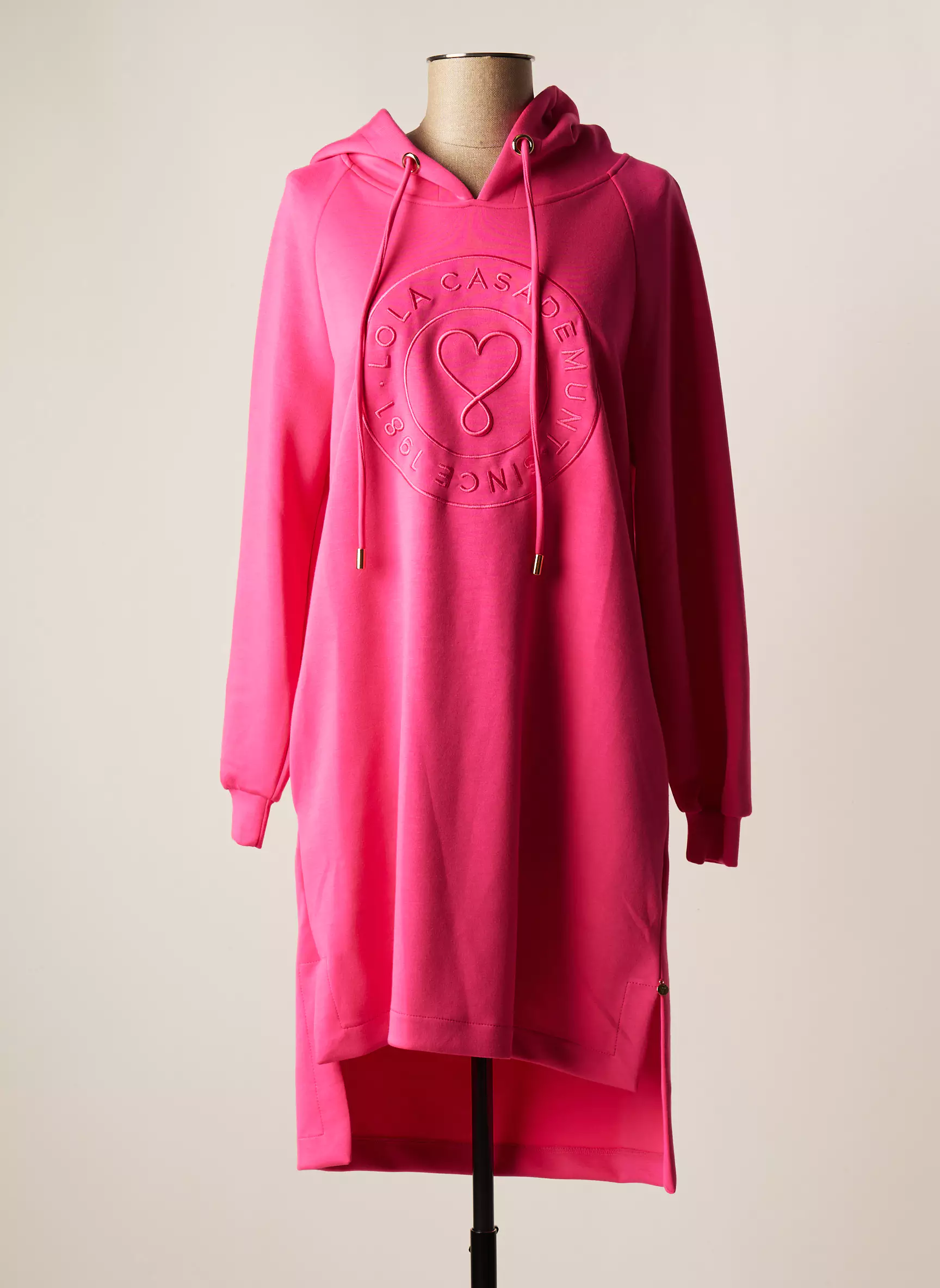 Lola Casademunt Robes Courtes Femme couleur rose