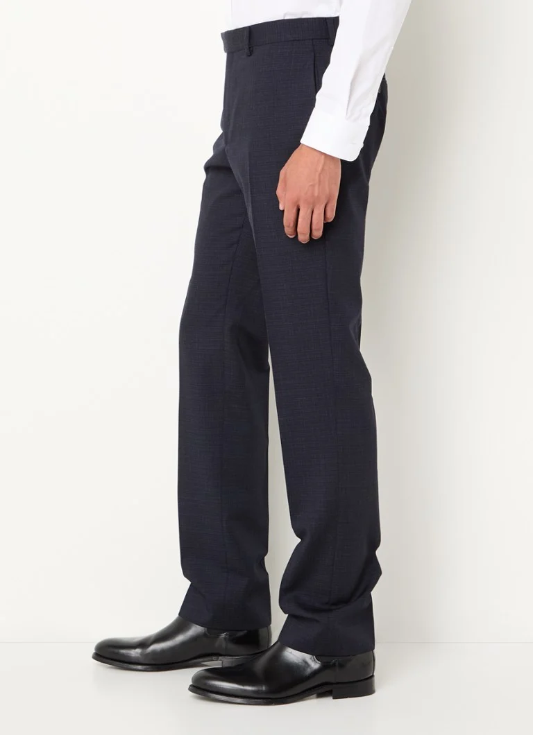 Pantaloni Sandro slim fit din lână virgină, cu buzunare laterale.