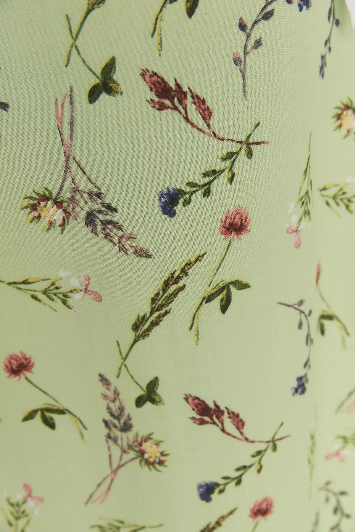Trendyol Modest  Grüner gewebter Rock mit Blumenmuster und hoher Taille TCTSS22EE0006