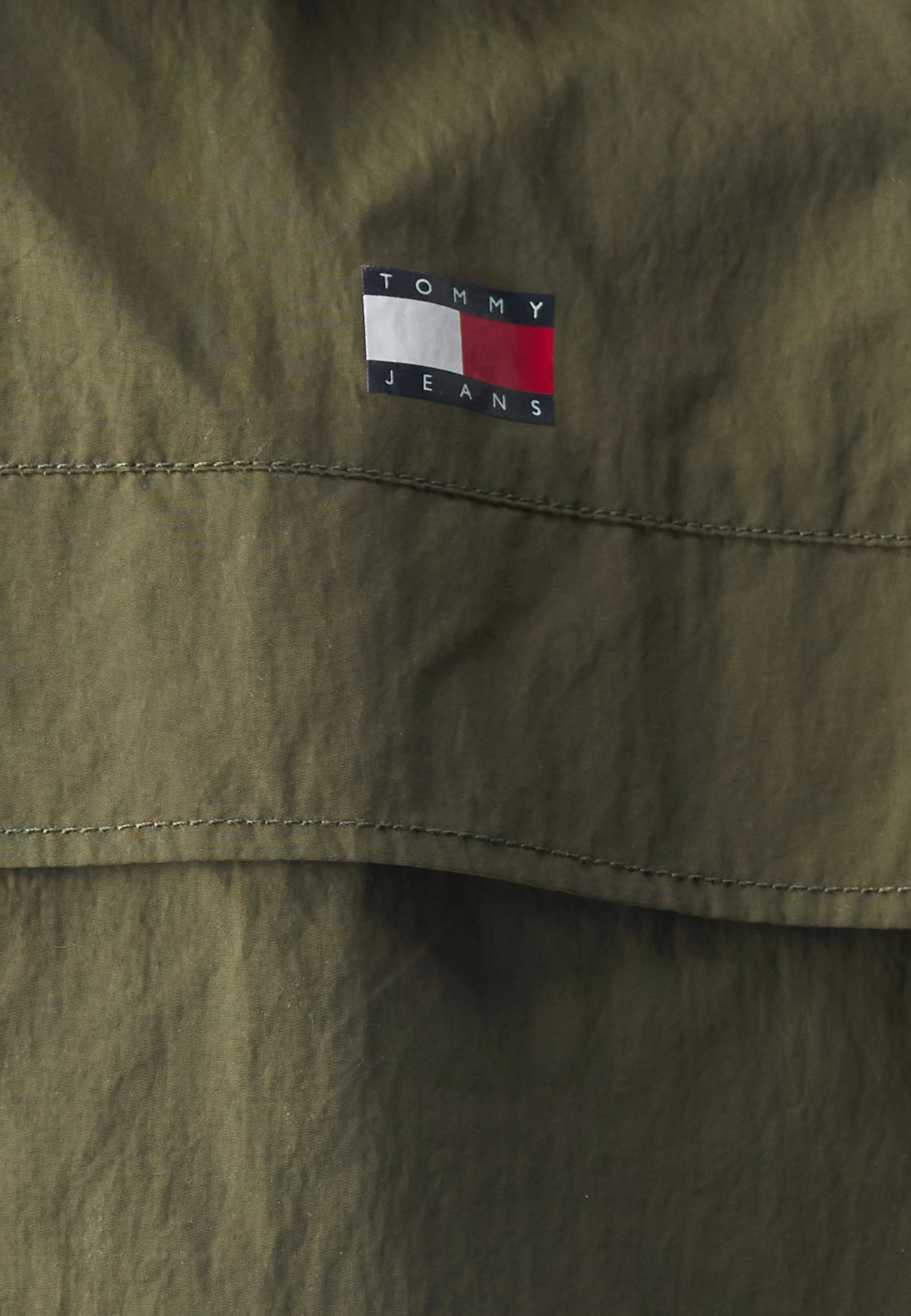 Tommy Jeans CHICAGO - Cortavientos