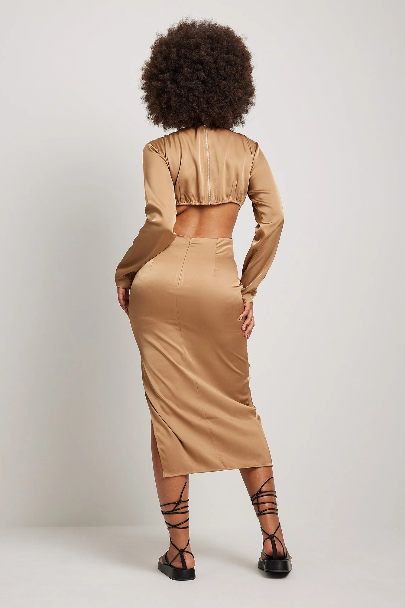 Midikleid mit Cut-out