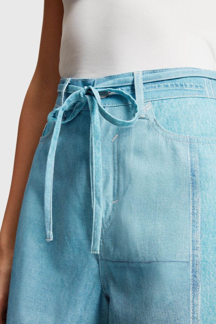 Shorts mit Allover Denim-Print