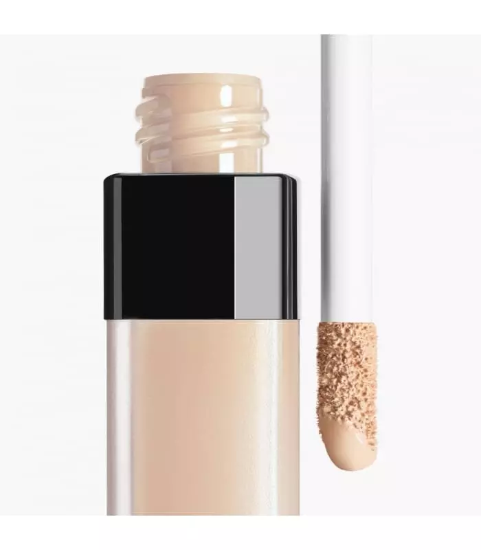 LE CORRECTEUR DE CHANEL Correcteur Longue Tenue
