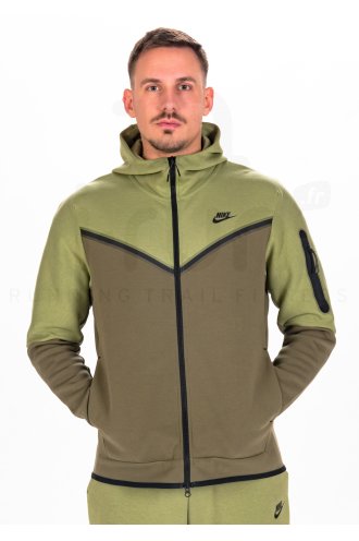 Nike Tech Fleece M
