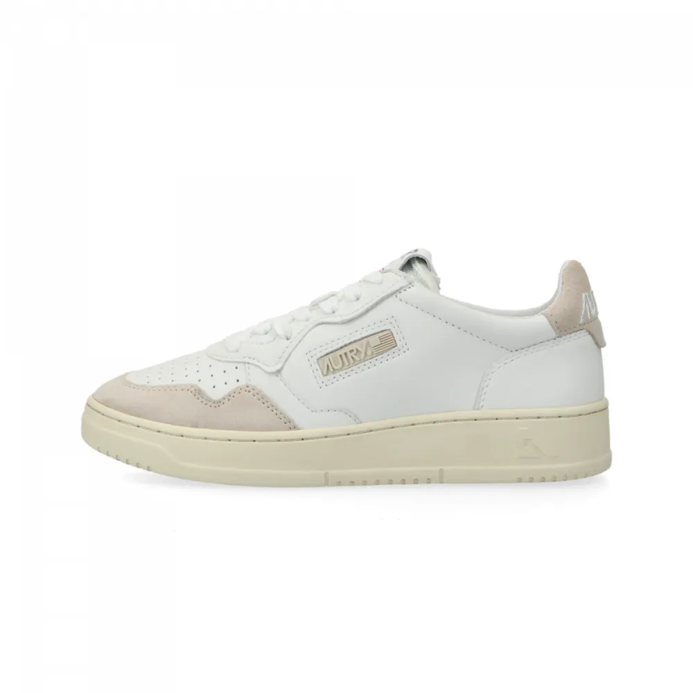 Autry Open Low AOLWCE21 / weiss