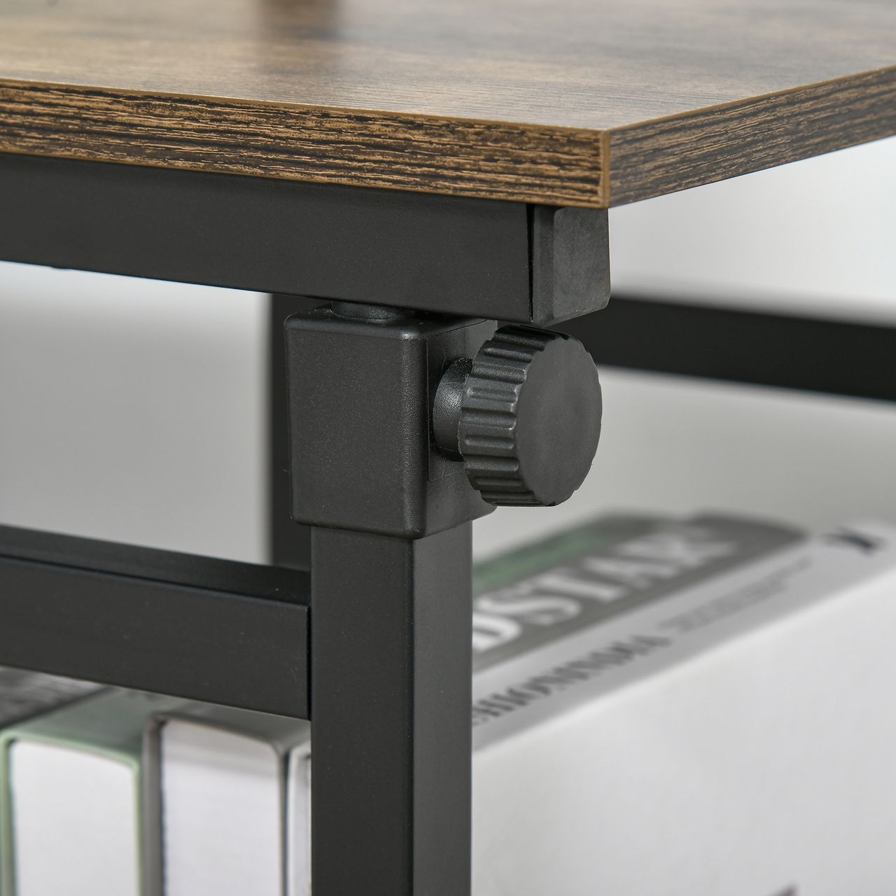 HOMCOM Beistelltisch Couchtisch mit Rollen höhenverstellbar 2 untere Regale