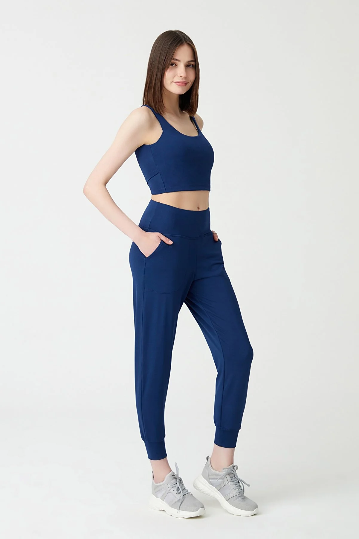 LOS OJOS  Marineblaue Jogginghose mit hoher Taille für Damen