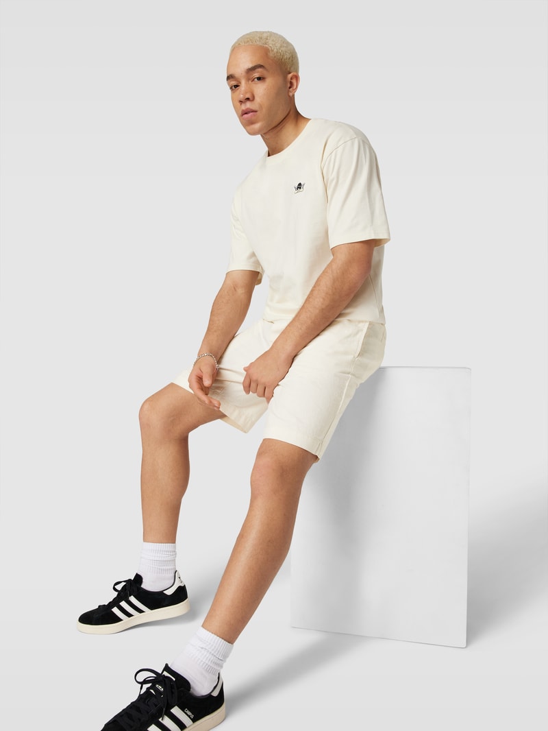 Bermudas mit elastischem Bund in offwhite