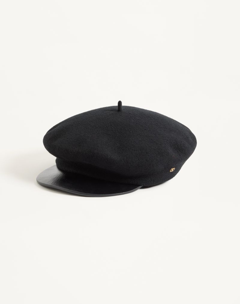 Gorro de lã Valentino Garavani VLogo Signature com aba de couro