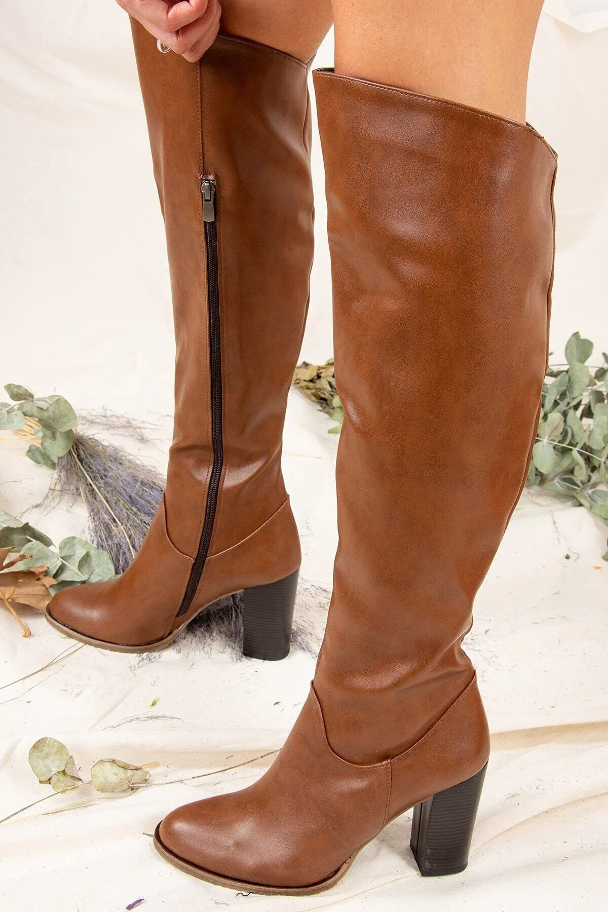 Fox Shoes  Hellbraune Damenstiefel A654018009