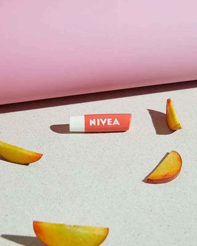 Nivea Lip Care Ροδάκινο Θρεπτικό Κραγιόν