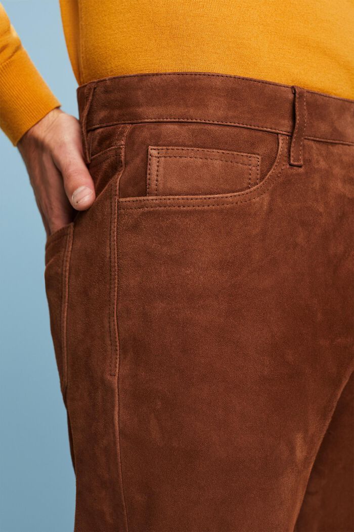 Gerade geschnittene Hose aus Rauleder