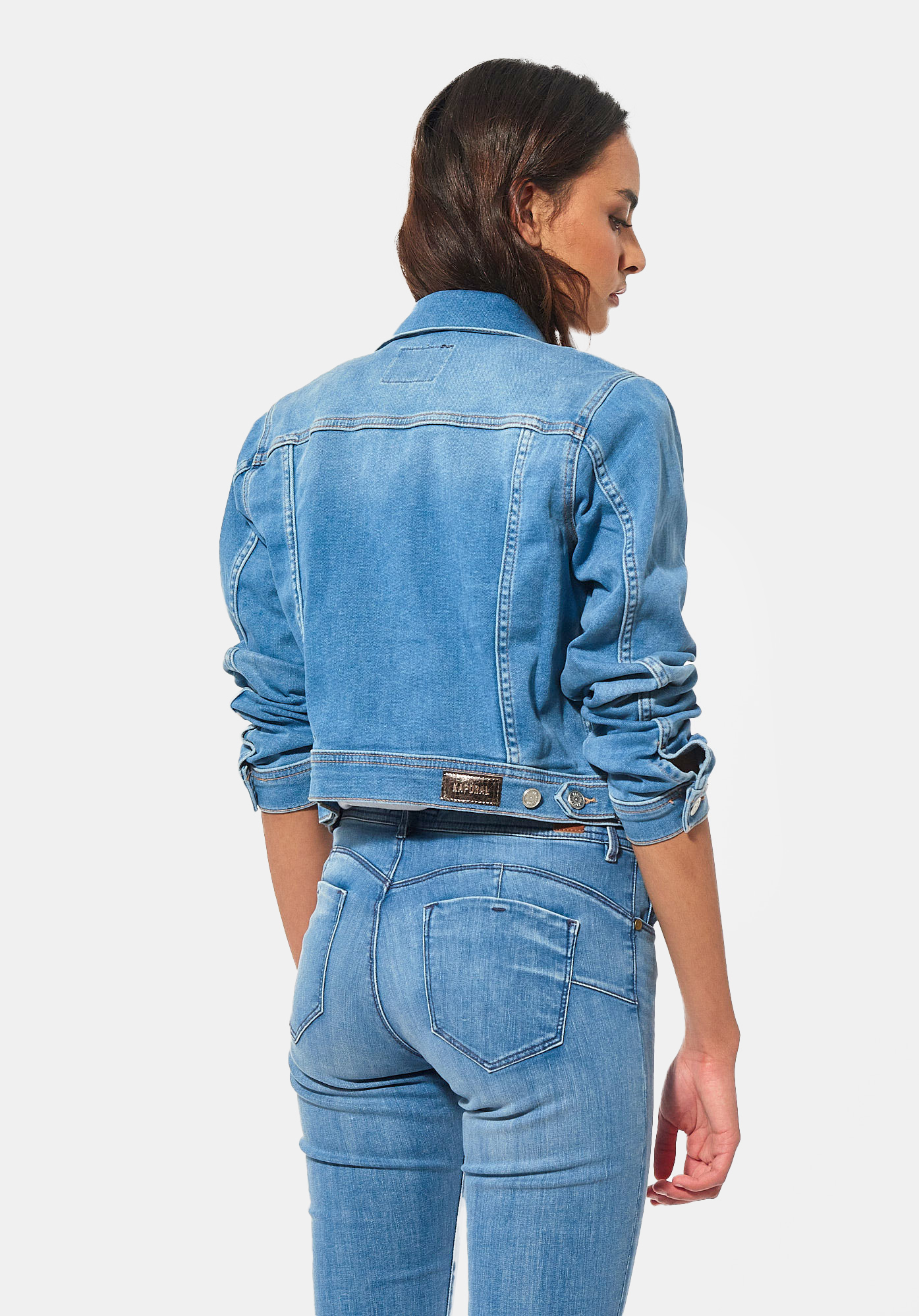 SINDY  Veste en jean courte Femme