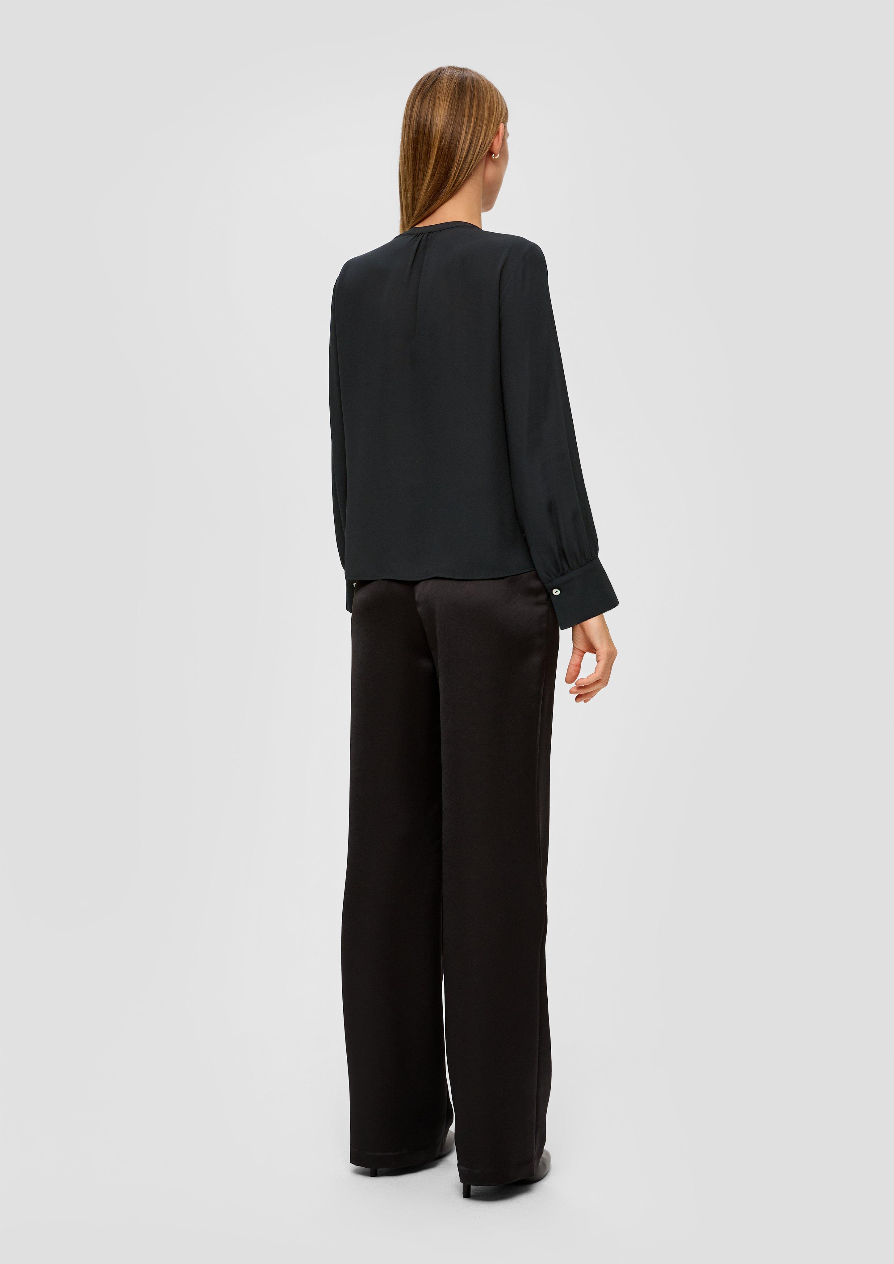 Crêpe-Bluse mit plissierten Volants  2139580-9999