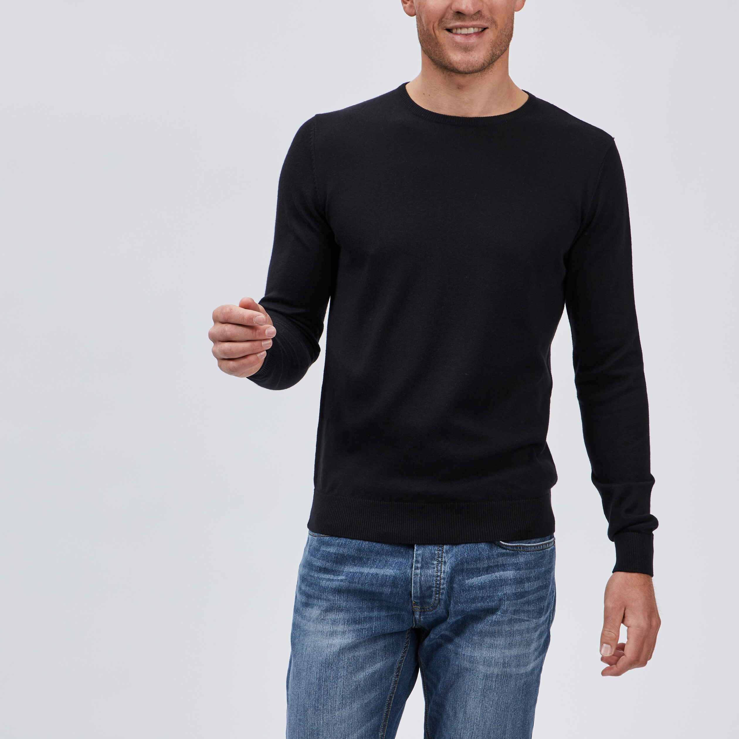 Pull droit col rond noir homme | La Halle