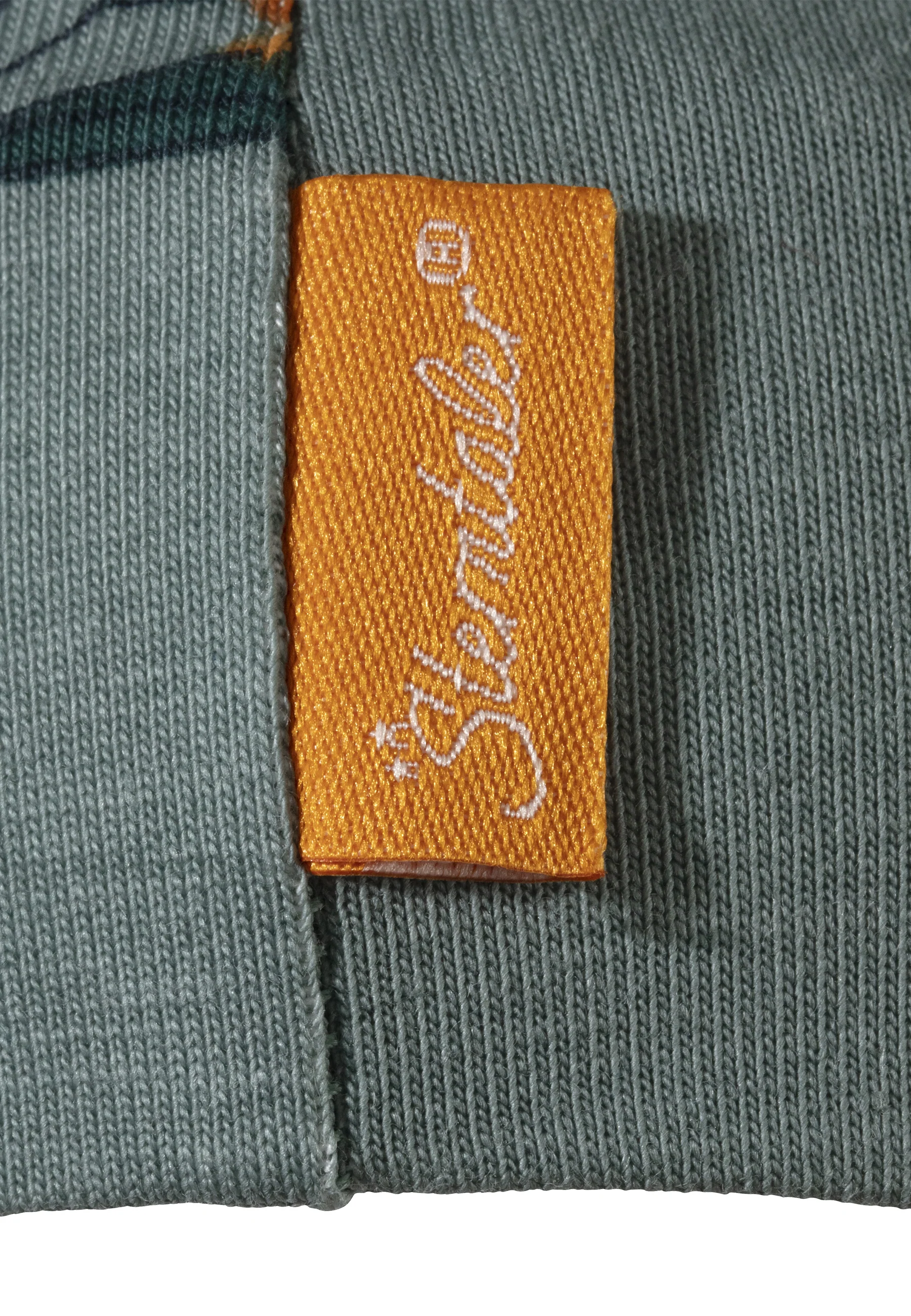 Beanie mit Öhrchen und bedruckt mit Tiermotiv
