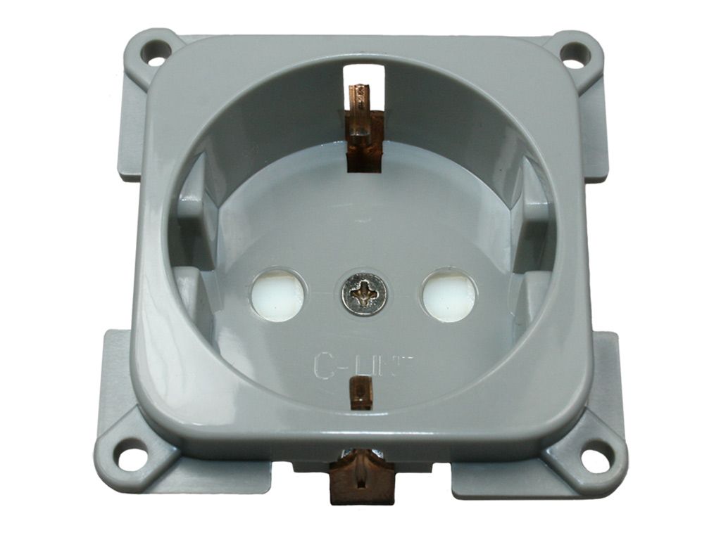 Crusader C-line Wandsteckdose