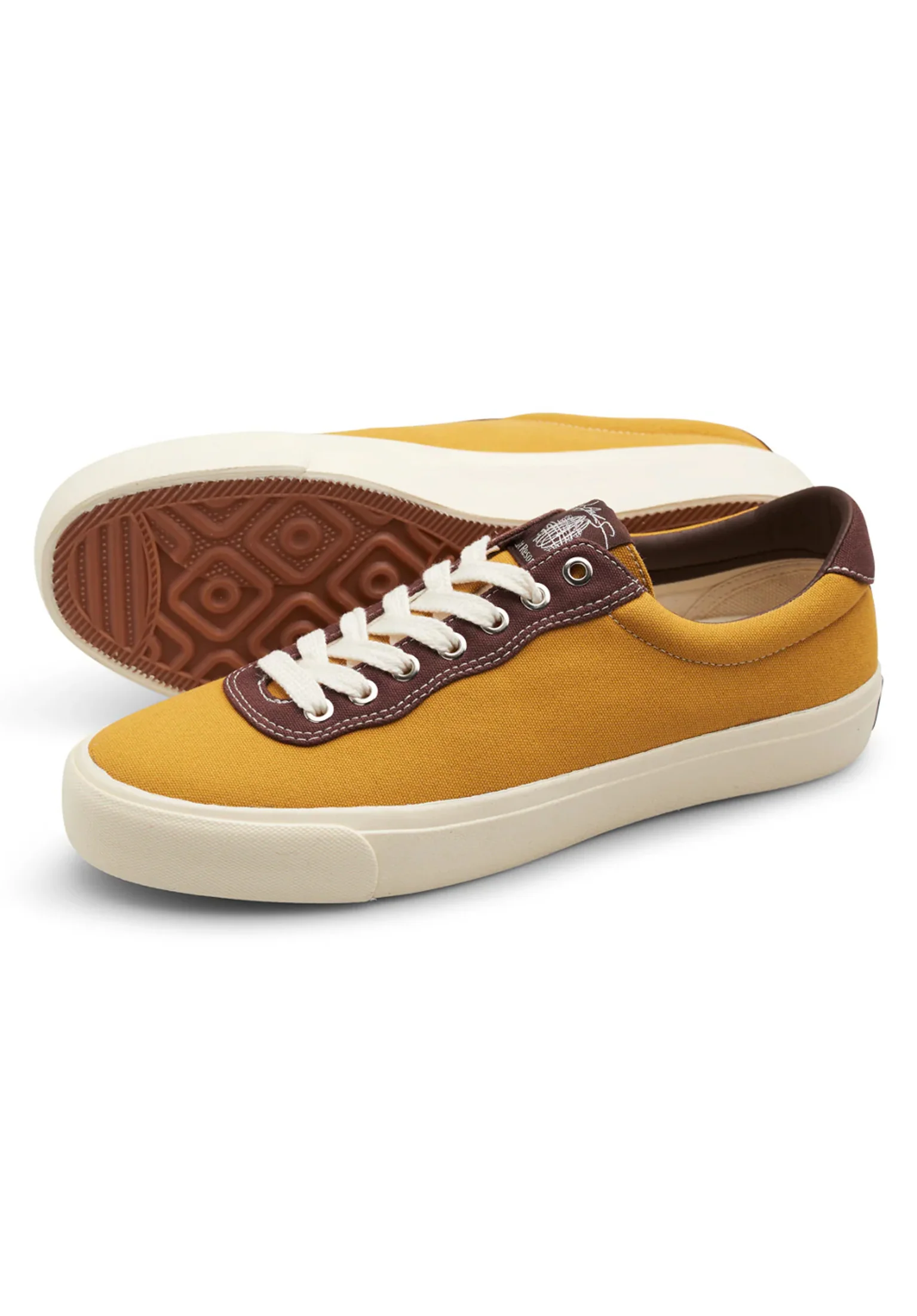 x Julian Smith VM001 Low Canvas