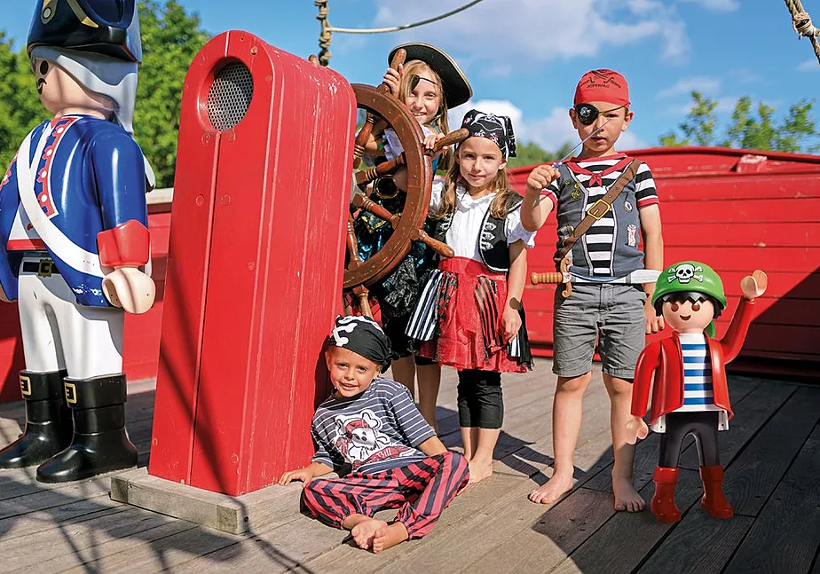 PLAYMOBIL-FunPark XXL Rico