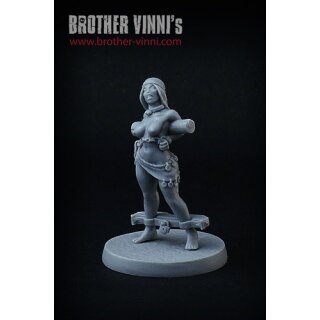 Gipsy prisoner (28 mm)