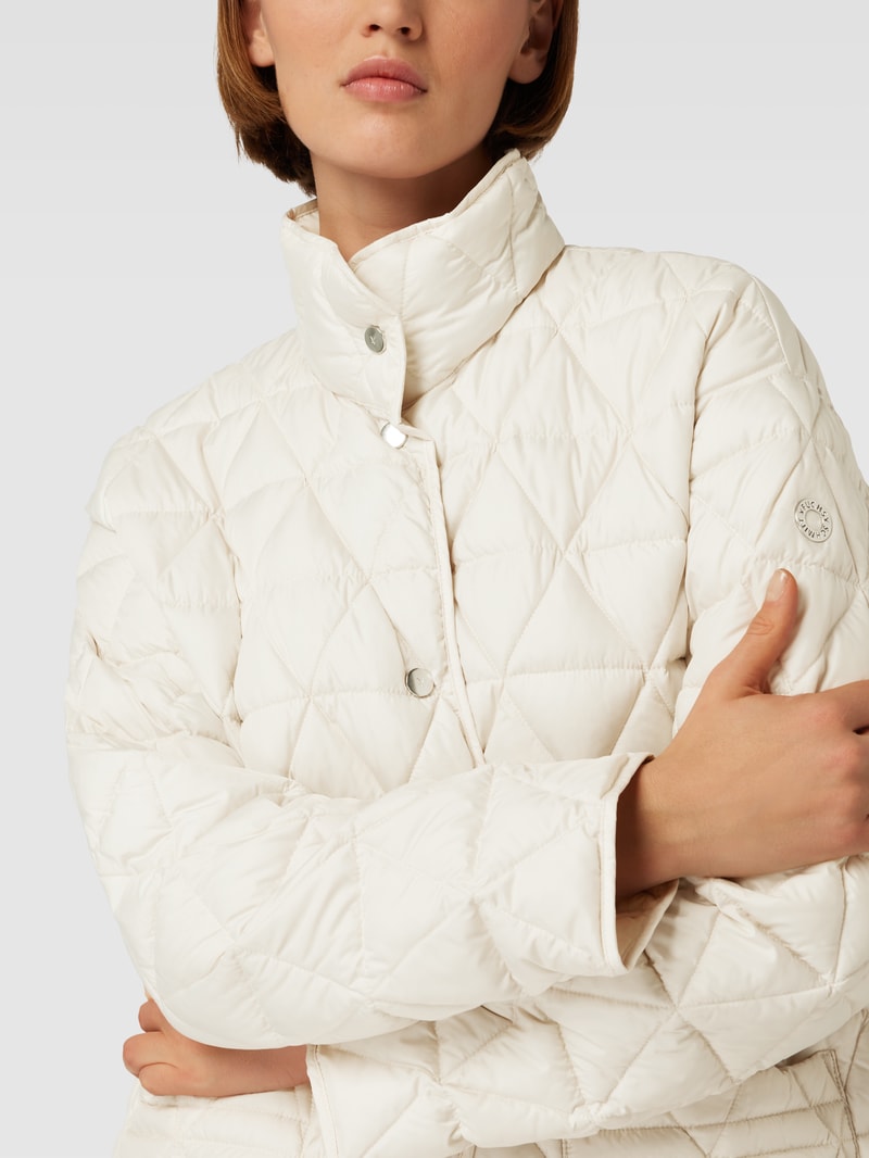 Steppjacke im Oversized-Look mit Solarballfüllung in ecru