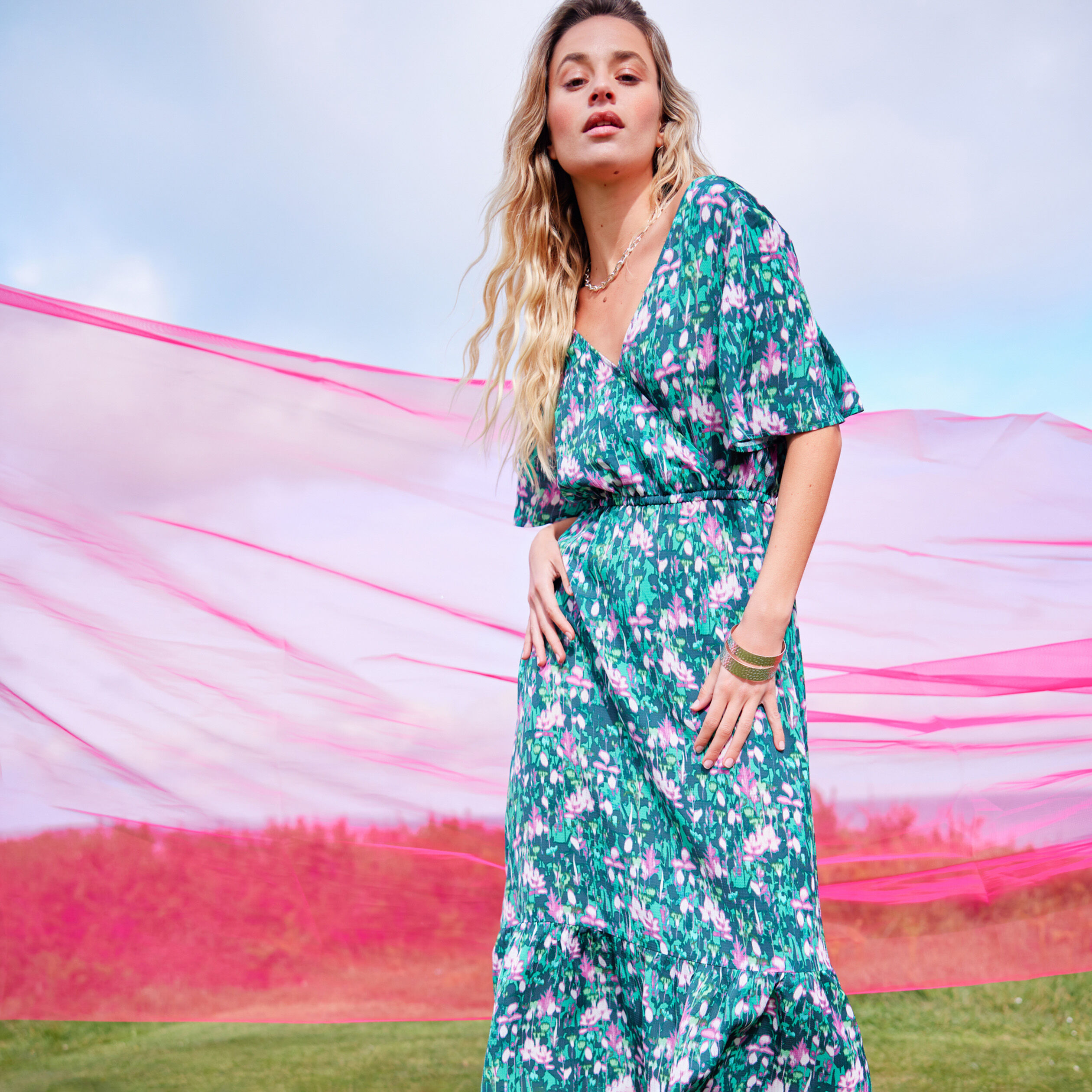 Robe longue évasée dos ouvert vert femme | Cache Cache