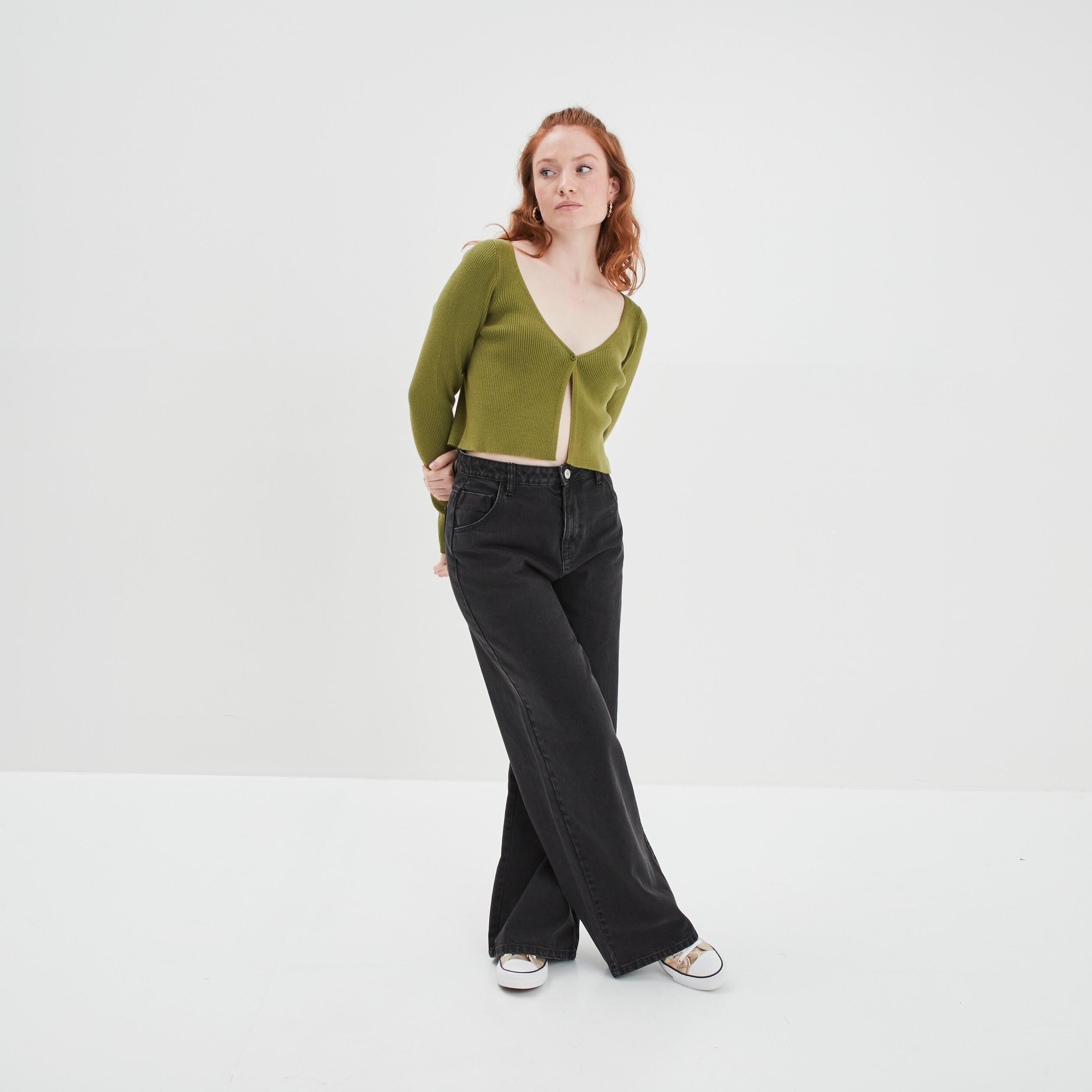 Gilet court manches longues col en V vert femme | La Halle