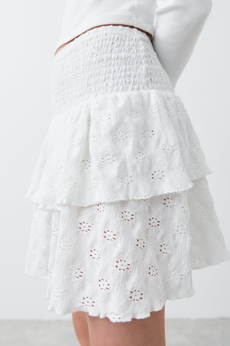 Y soft anglaise skirt
