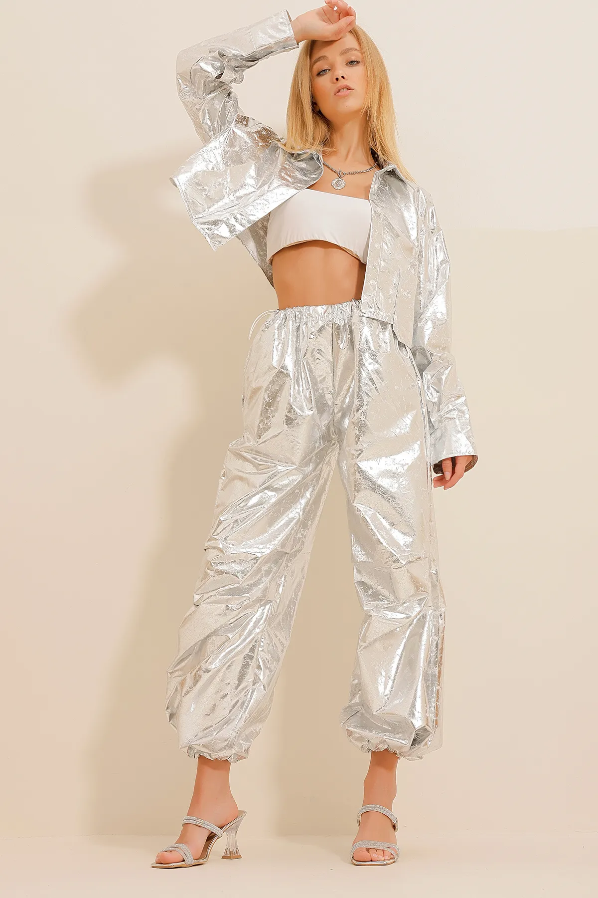 Trend Alaçatı Stili  Silberfolienhose für Damen ALC-X11075