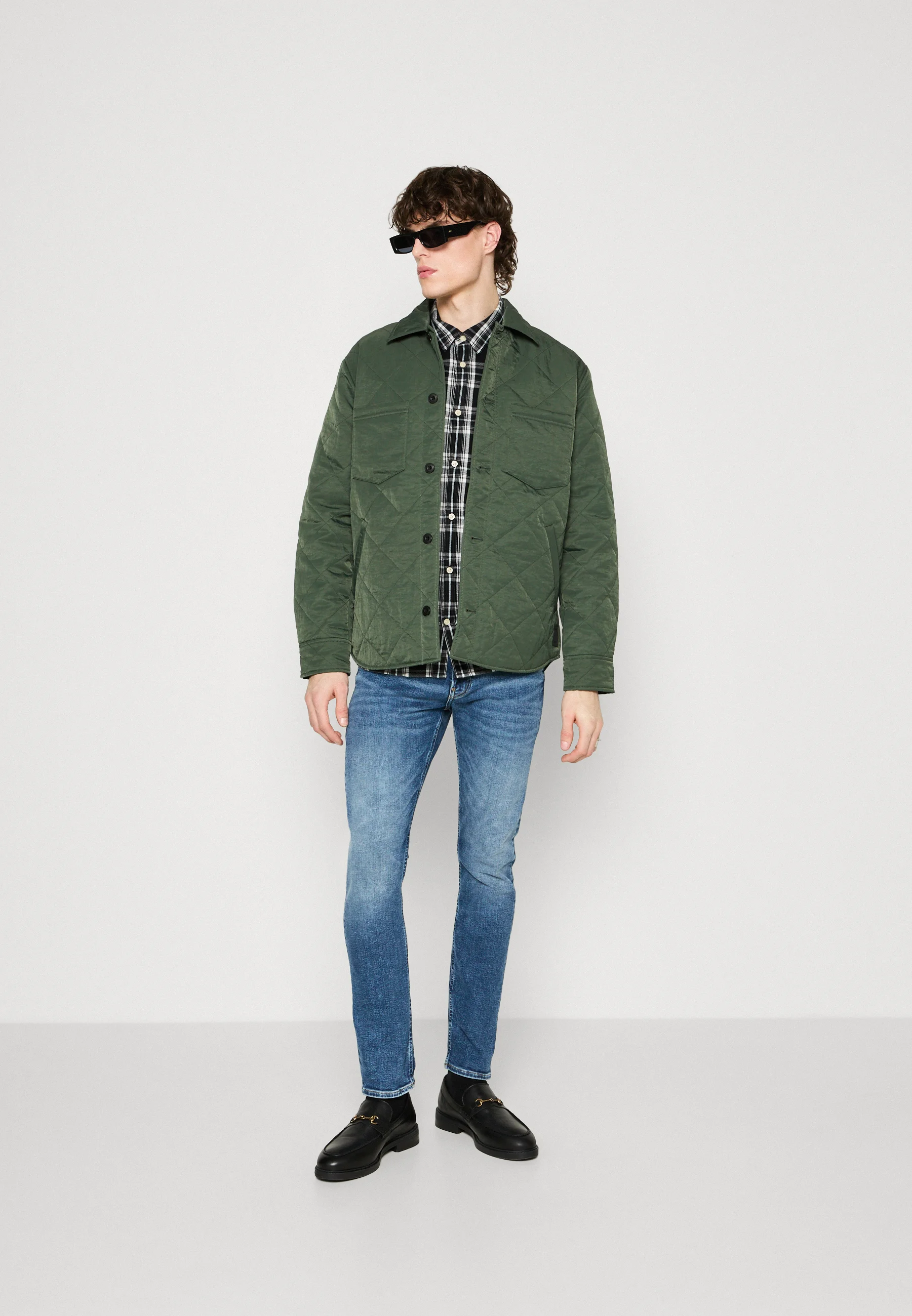 Vaqueros de corte cónico de Calvin Klein Jeans