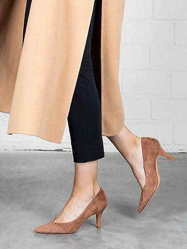 Thea Mika Pumps