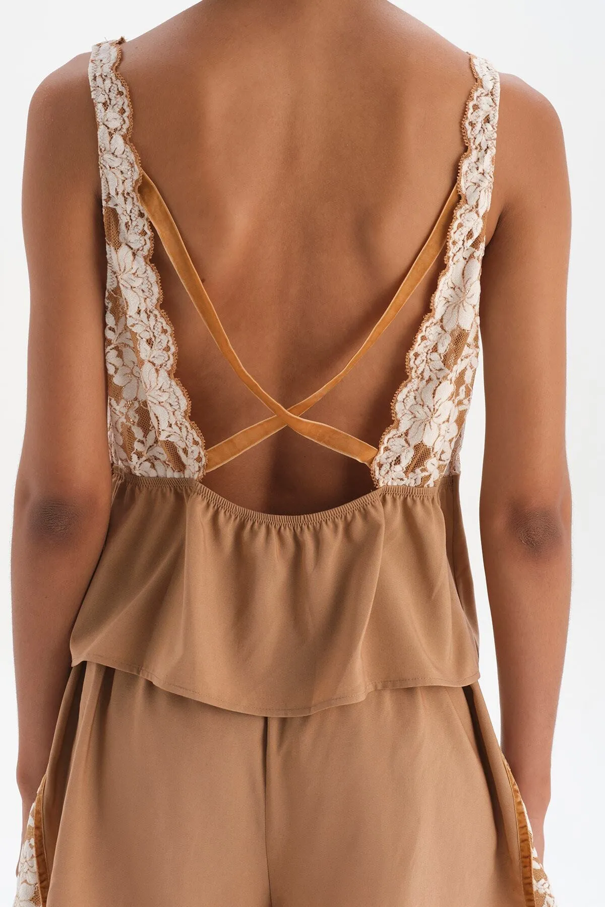 Dagi  Braunes, gerüschtes, gewebtes Camisole mit Samtstreifen und detaillierten Details