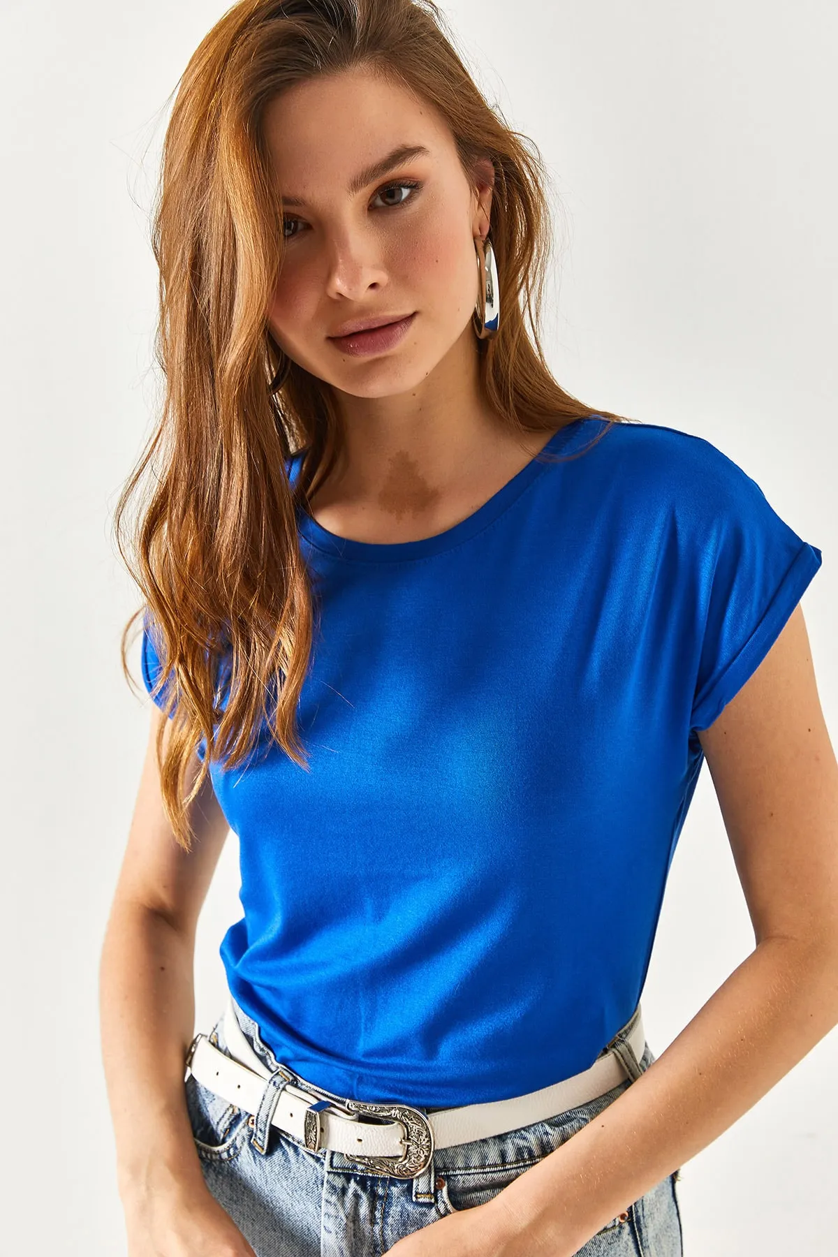 Olalook  Saks Blue Bat Gestrickte Viskosebluse für Damen BLZ-19001916