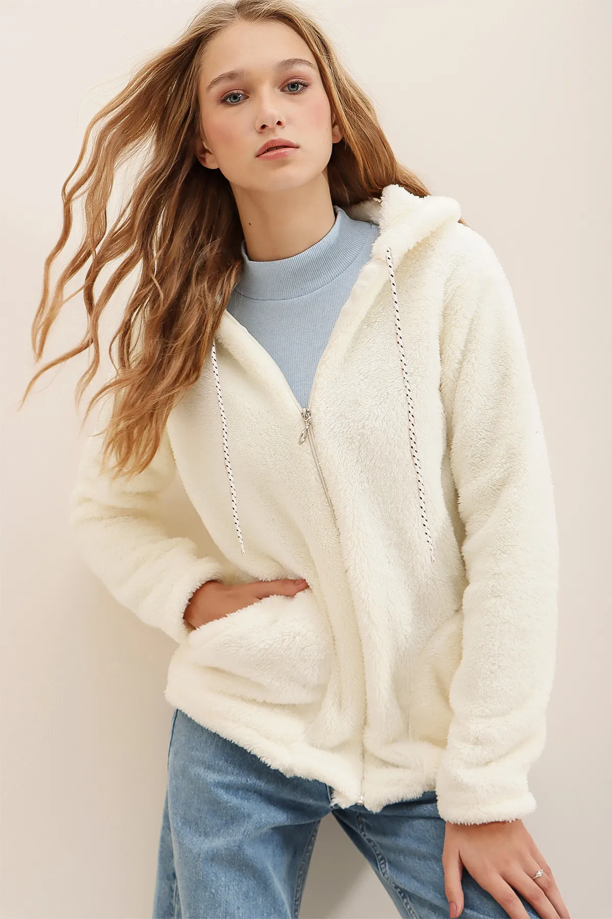 Trend Alaçatı Stili  Strickjacke - Ecru - Oversized