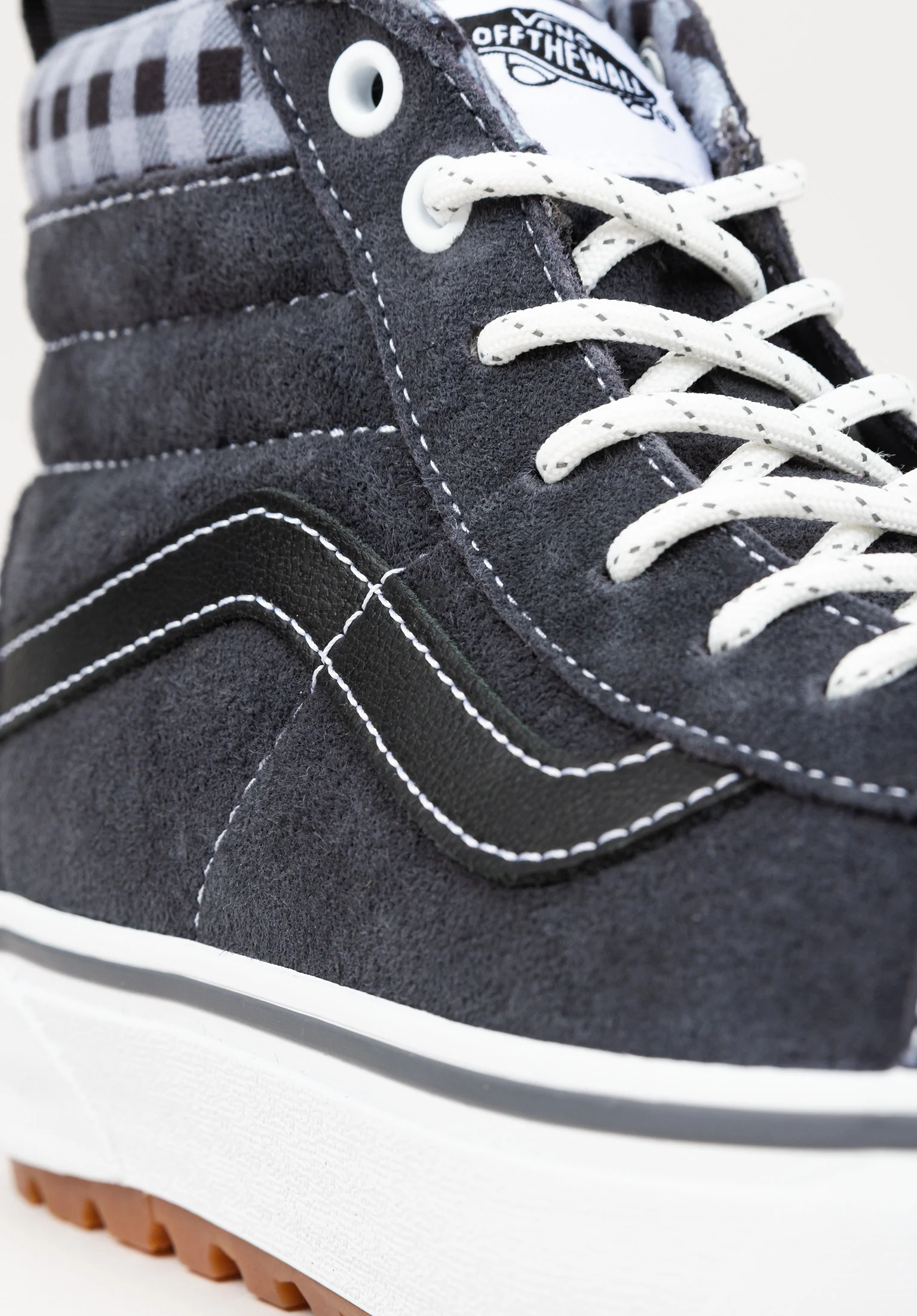 SK8 Hi MTE 1
