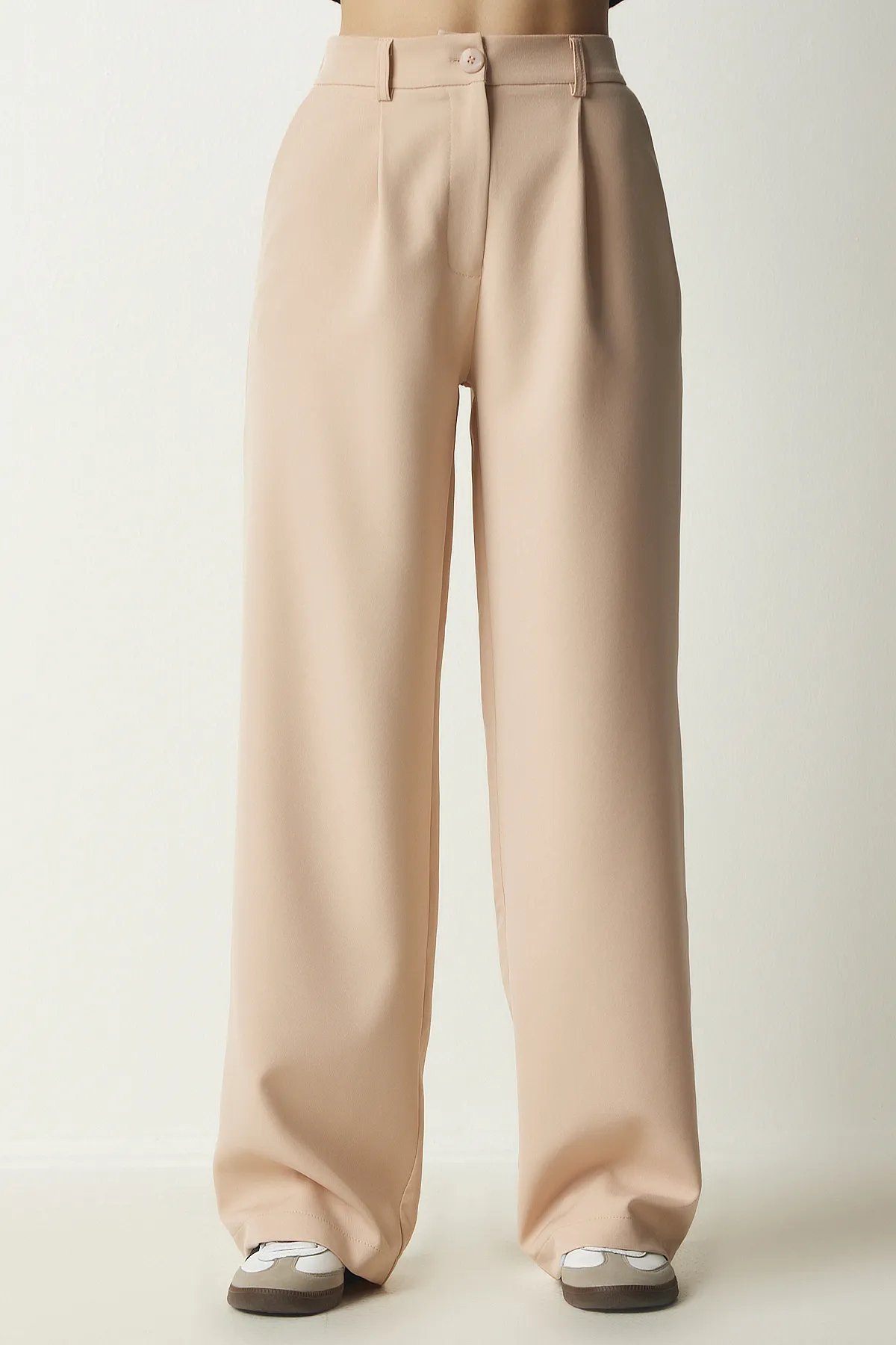 Happiness İstanbul  Cremefarbene plissierte Webhose für Damen UB00188