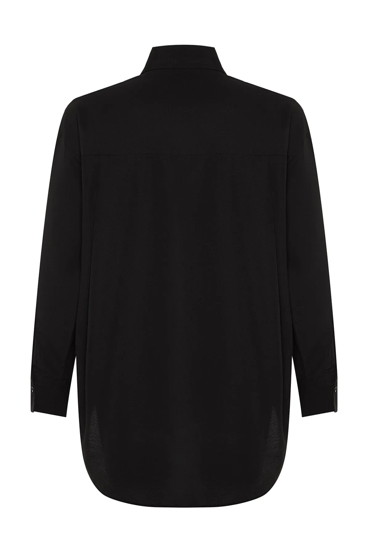 Trendyol Collection  Schwarzes Boyfriend-Hemd mit breiter Passform und gewebter Baumwolle und einer Tasche TWOAW20GO0115