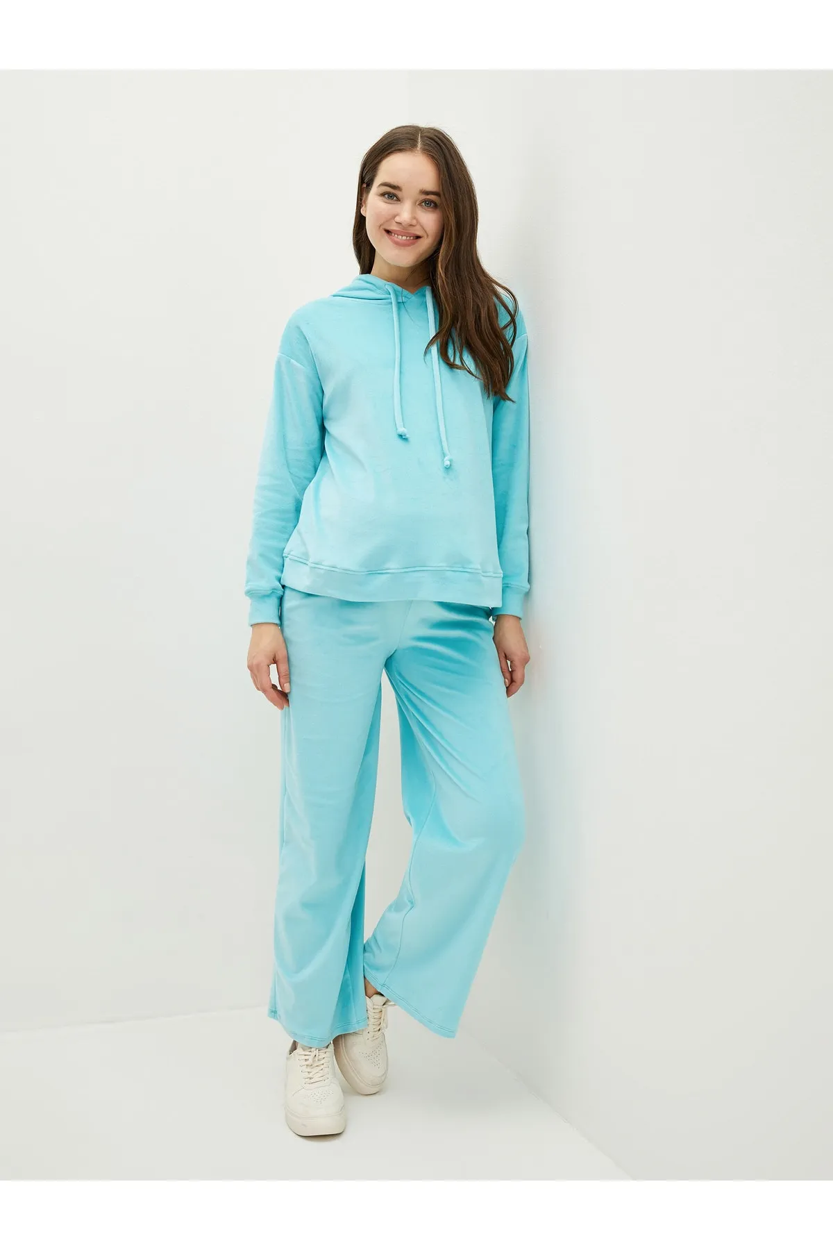 LC Waikiki  Gerade Umstands-Jogginghose mit elastischem Bund