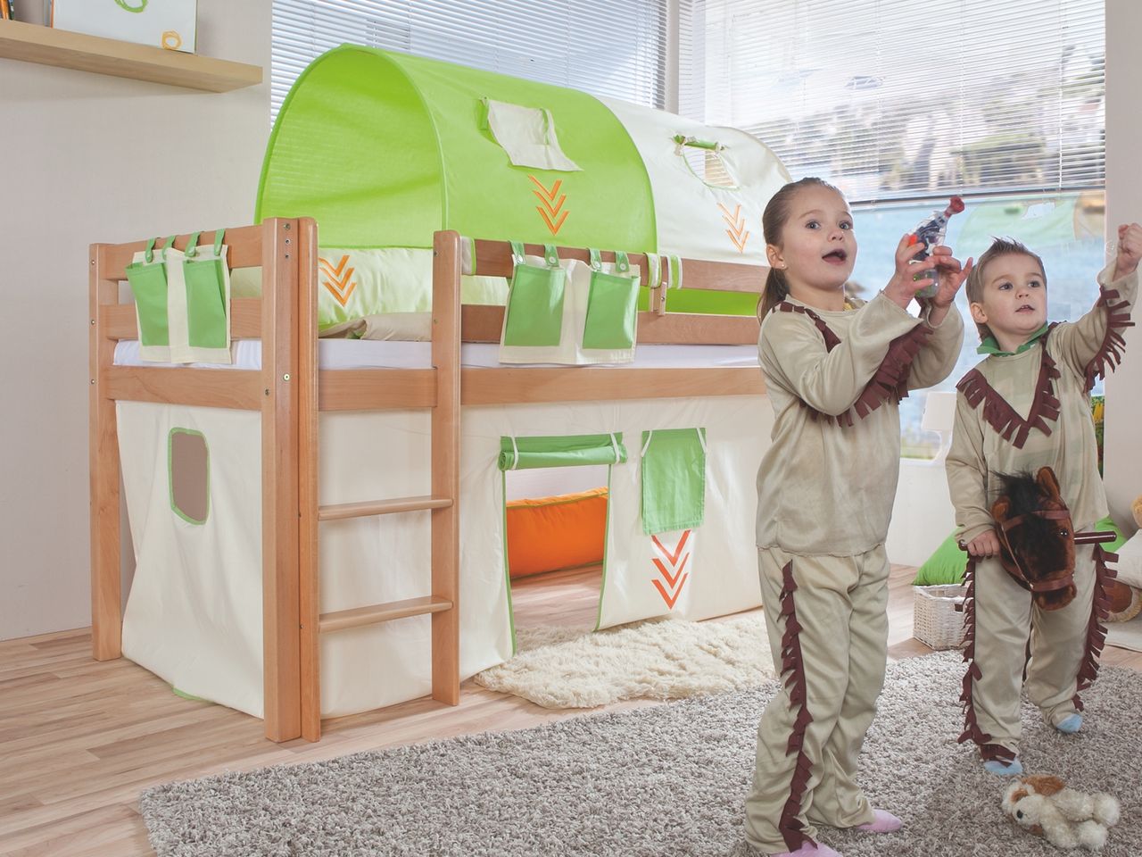 Relita Halbhohes Spielbett ALEX Buche massiv natur lackiert mit Stoffset Beige/Grün