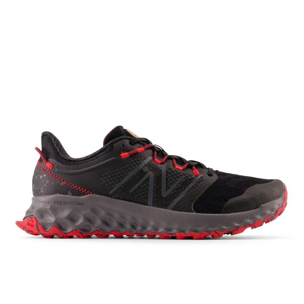 New Balance Fresh Foam Garo Garoe MTGARO-LB / schwarz