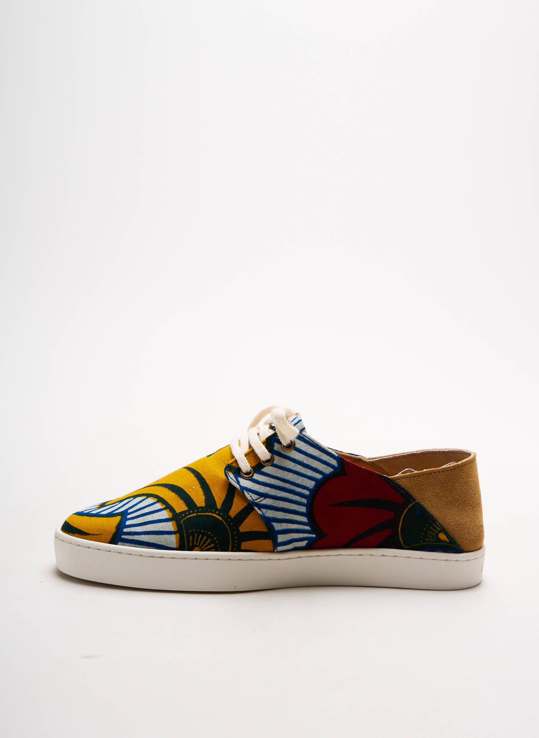 Panafrica Baskets Femme couleur jaune