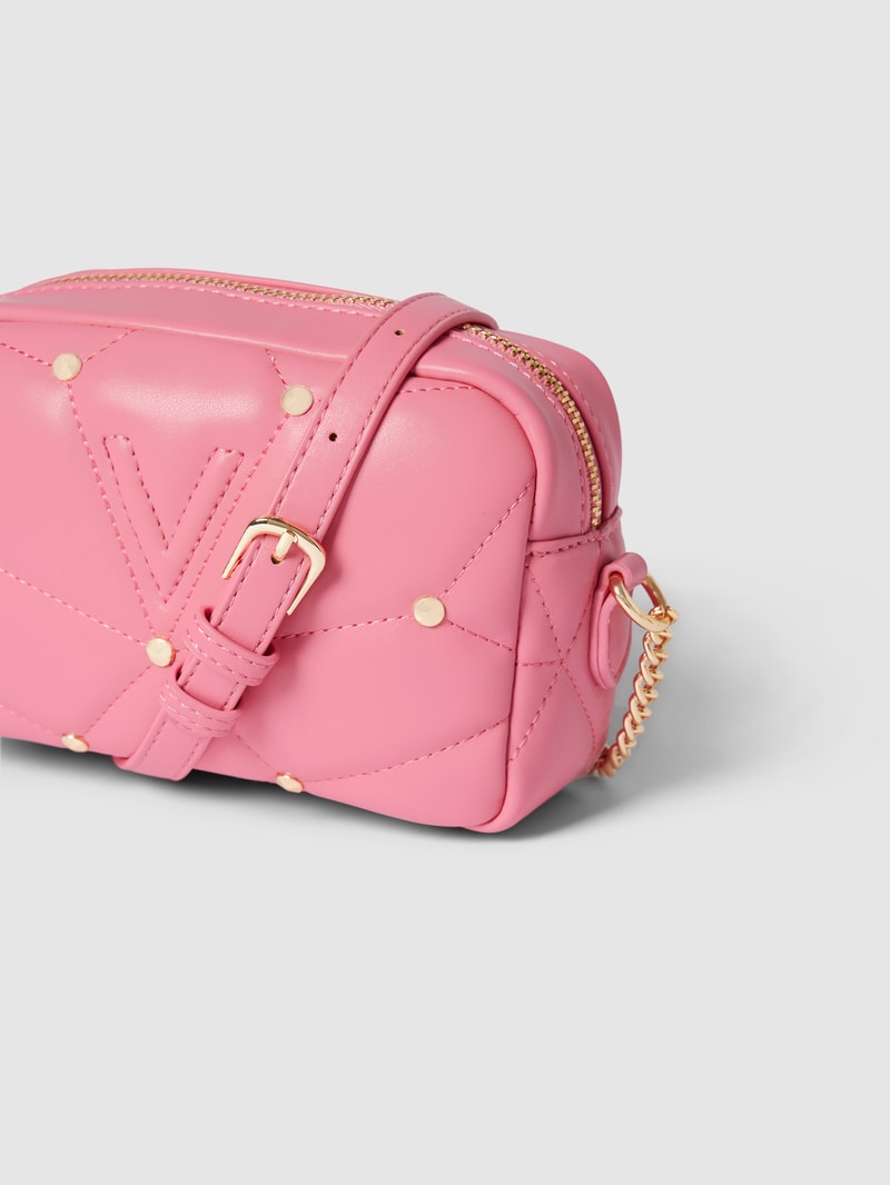 Umhängetasche mit Zierbesatz Modell 'EMILY' in pink
