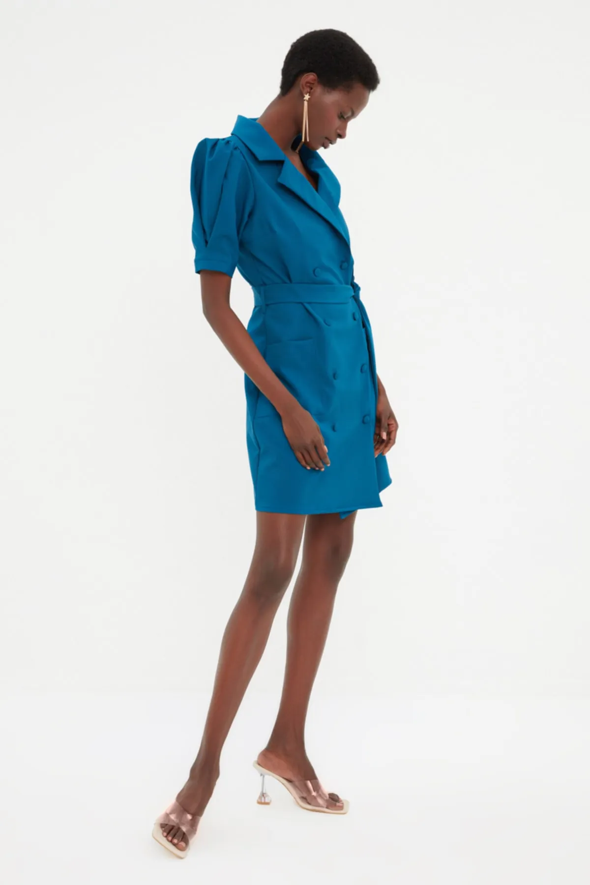 Trendyol Collection  Petrolfarbene Mini-Webjacke mit Gürtel, gewebtes Kleid TWOSS20EL0236