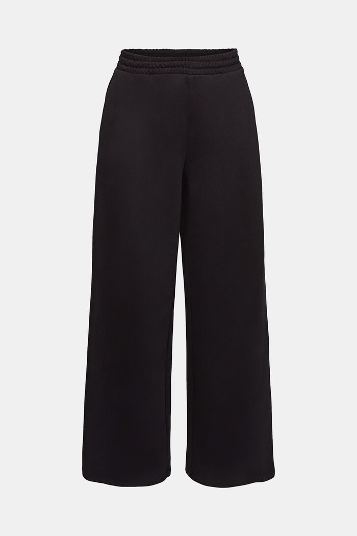 Jogger mit weitem Bein