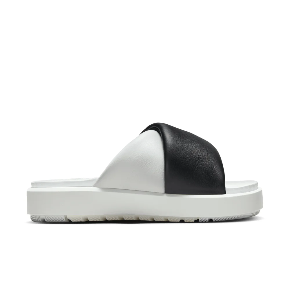 NIKE JORDAN Sophia DO8863-100 / weiss