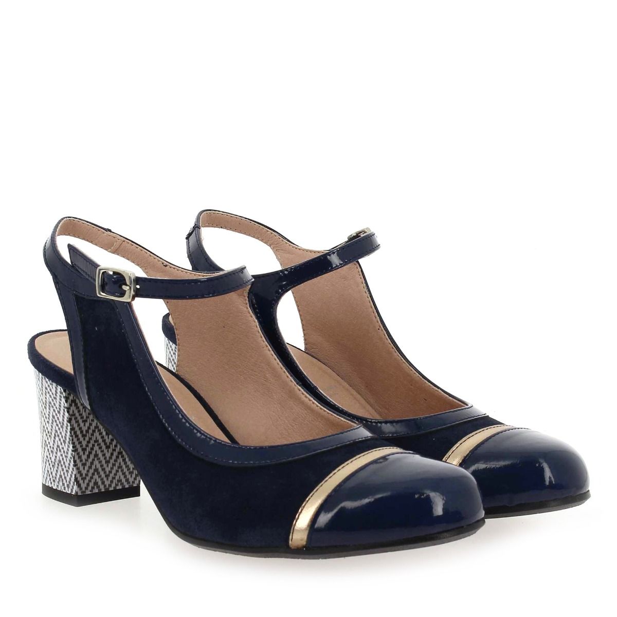 Dorking  D 9093 - Marine