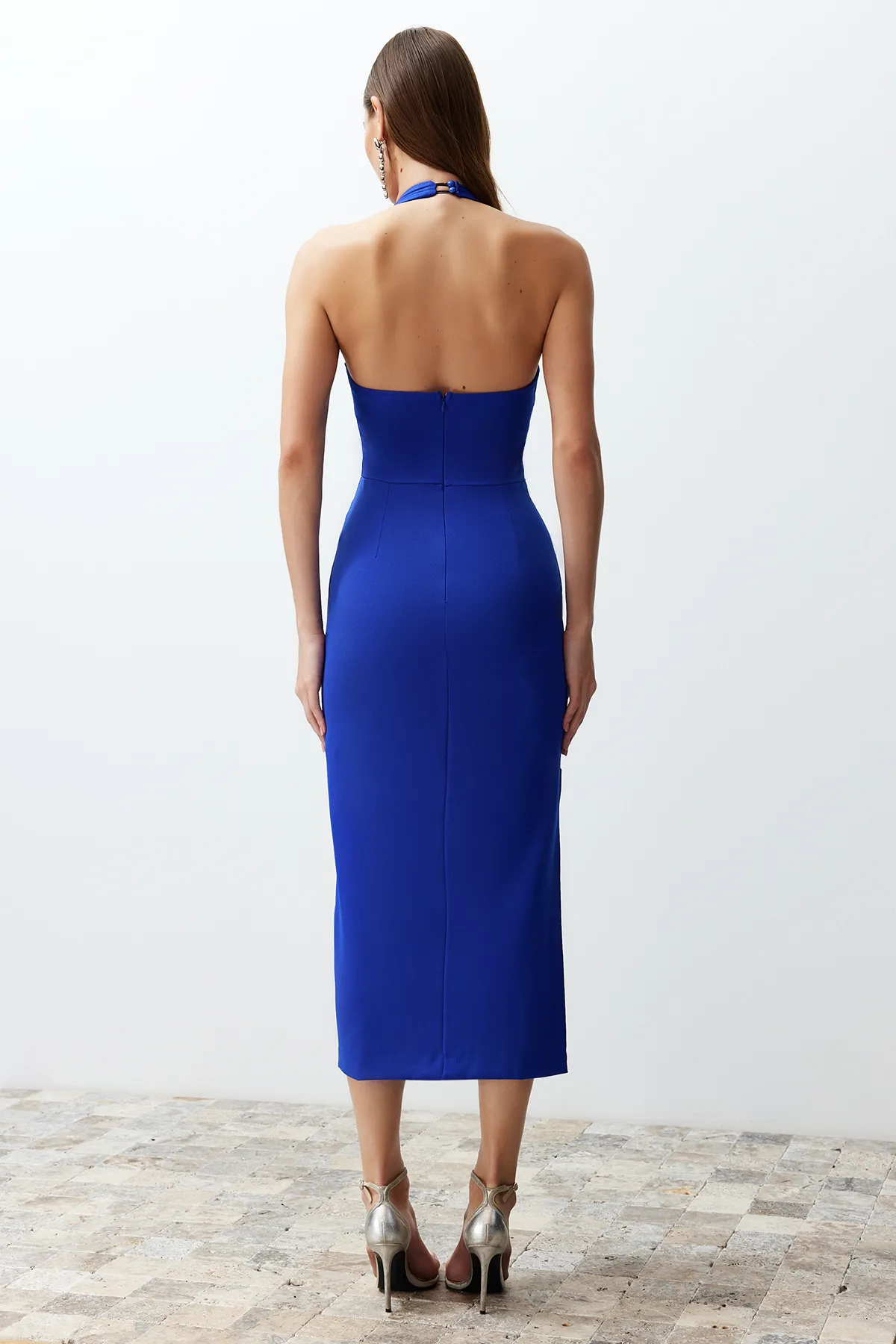 Trendyol Collection  Saks figurbetontes gewebtes Kleid TPRSS24EL00136
