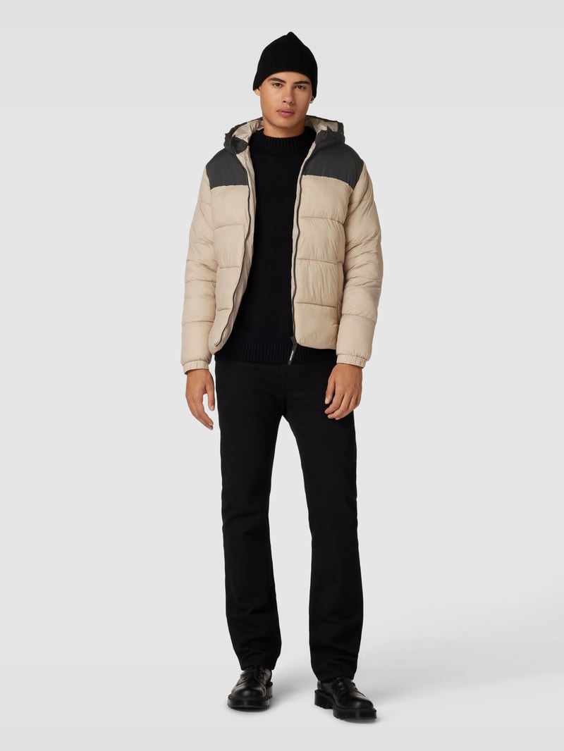 Steppjacke mit Stehkragen Modell 'ETOBY' in beige