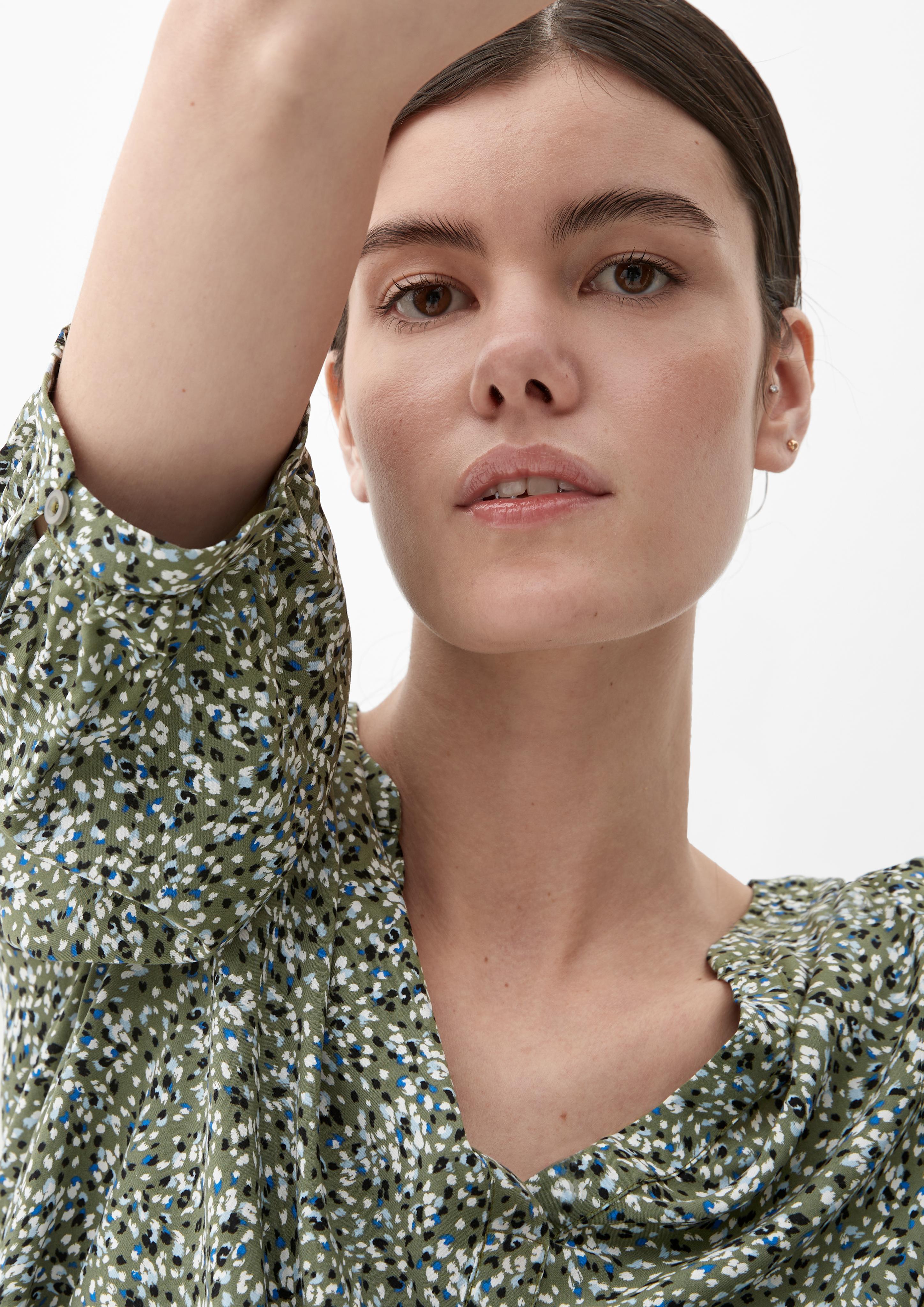 Viskosebluse mit Tunika-Ausschnitt  2132607-79B6