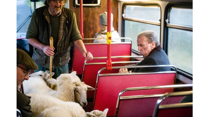 Der Engländer, der in den Bus stieg und bis ans Ende der Welt fuhr